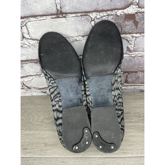 Thierry Rabotin Ivory Black Pattern Slip On Heel Loafers Shoes Women 41EU/10.5M - Picture 9 of 16